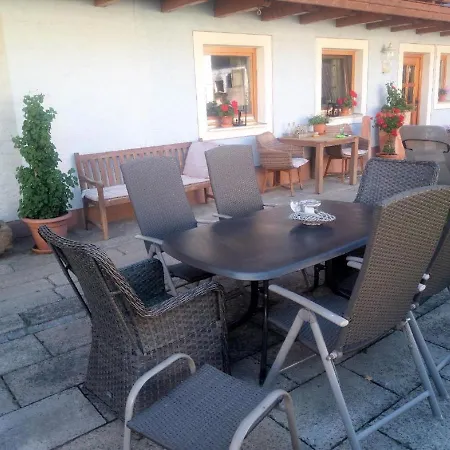 Hoidaberger Apartment Lam